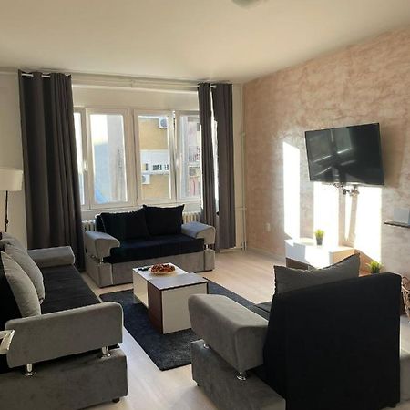 Apartment 51 - Bright, Spacious, Lux 1 Bedroom In The City Center - Stari Grad Beograd Ngoại thất bức ảnh